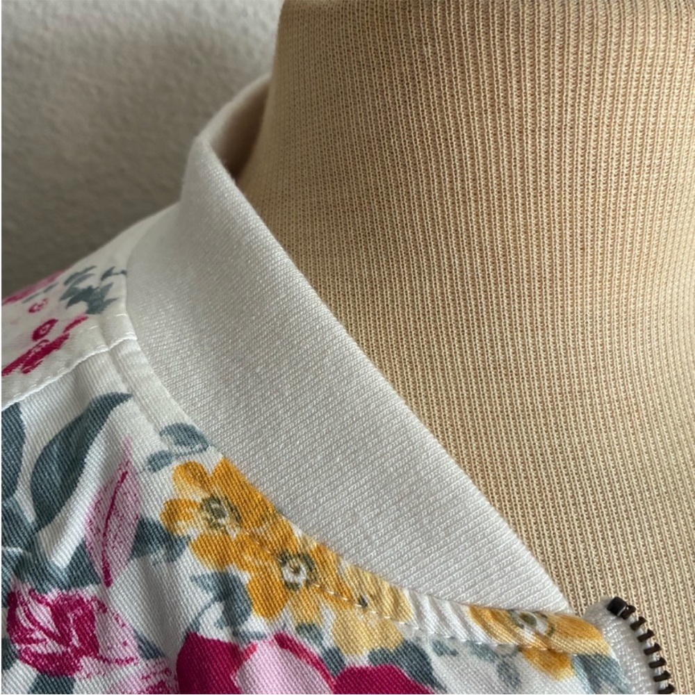 Torrid floral bomber jacket - Picture 4 of 8